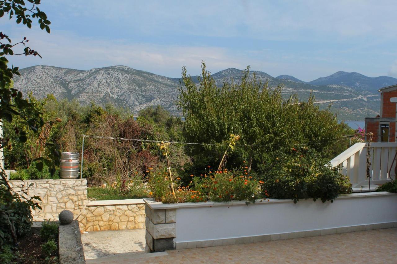 Seaside Apartments With A Swimming Pool Kneza, Korcula - 9269 Račišće Exterior foto